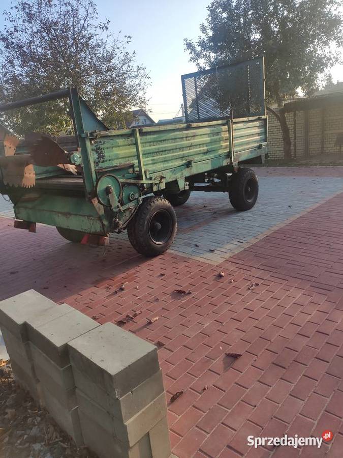 Rozrzutnik obornika czarna białostocka 91rp w nieuszkodzony Przyczepy rolnicze Iłża