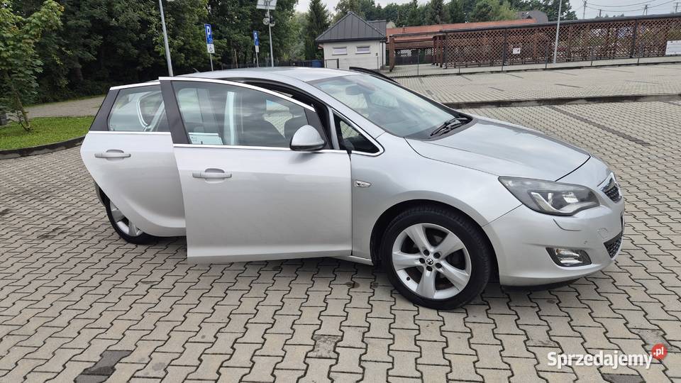 Opel Astra J Sport LPG Super Stan Jeden reflektory ksenonowe Gdów