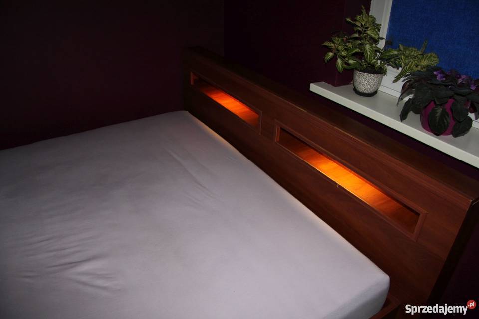 Łóżko VOX Romeo i Julia 2 szafki nocne materac Gdynia