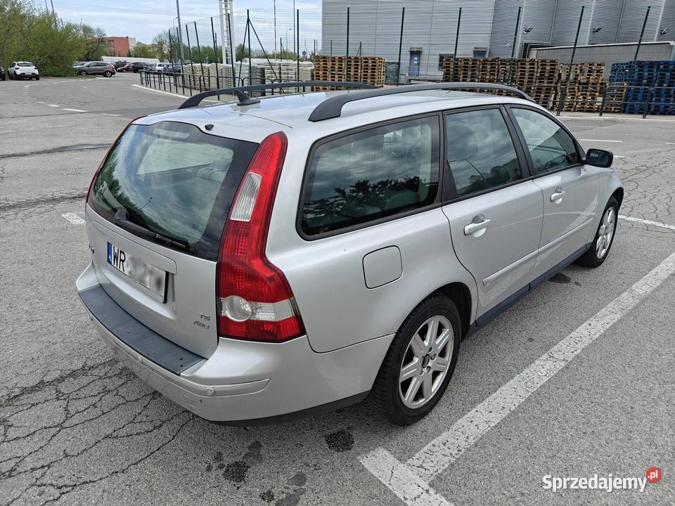 Volvo V50 25T T5 220 AWD 2004 Automat Benzyna Radom