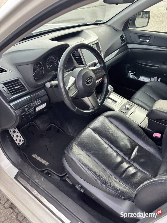 Subaru Legacy V 25 GT 265hp 2009r