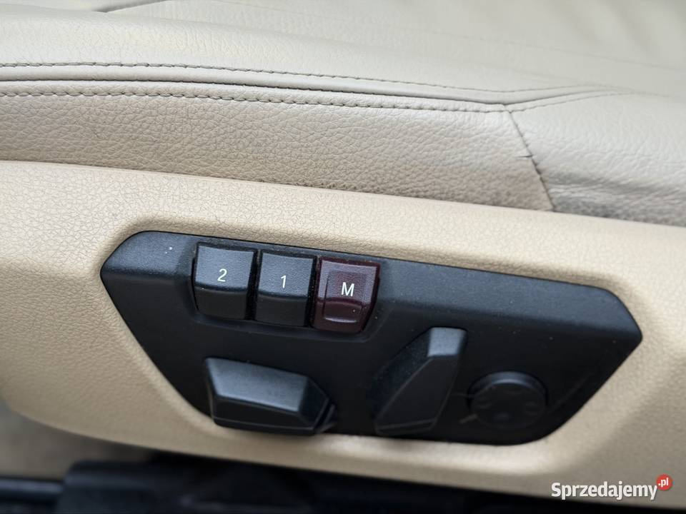 BMW Seria 3 F30 2014 20 Benzyna Automat Bogate Marki