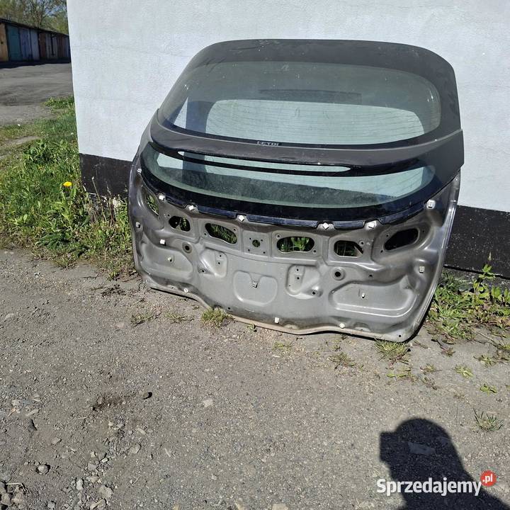 Klapa Tyln Honda Civic 8 Ufo VIII osobowe Karoseria Dąbrowa Górnicza sprzedam