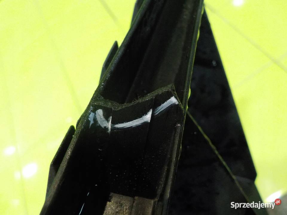 AUDI Q7 4L 30 TDI 07r slizg pod lampe prawy osobowe Suków