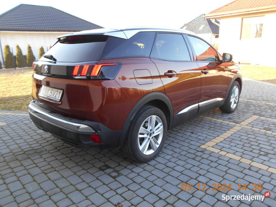 PEUGEOT 3008 16 HDI DIESEL 120 Rok produkcji 2017