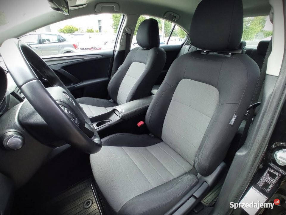 Toyota Avensis 2017r Salon Polska NISKI PRZEBIEG Kraków