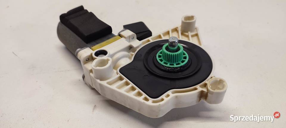 MERCEDES X117 CLA SILNICZEK SZYB LEWY PRZÓD Mechanizmy opuszczania szyb dolnośląskie