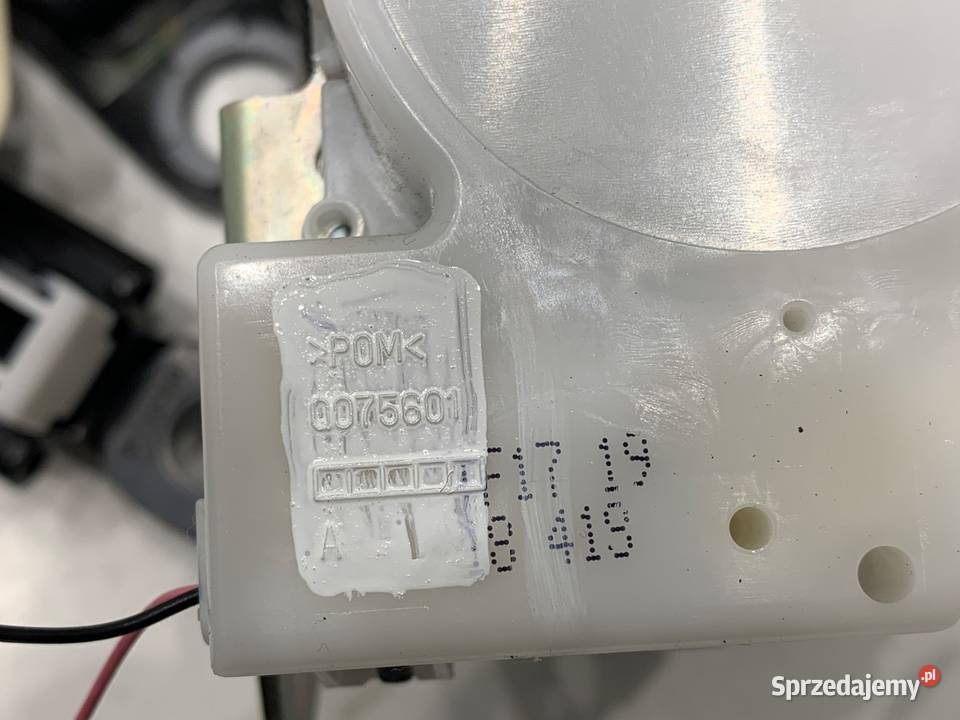 PAS BEZPIECZEŃSTWA LEWY PRZÓD LEXUS NX LEWA