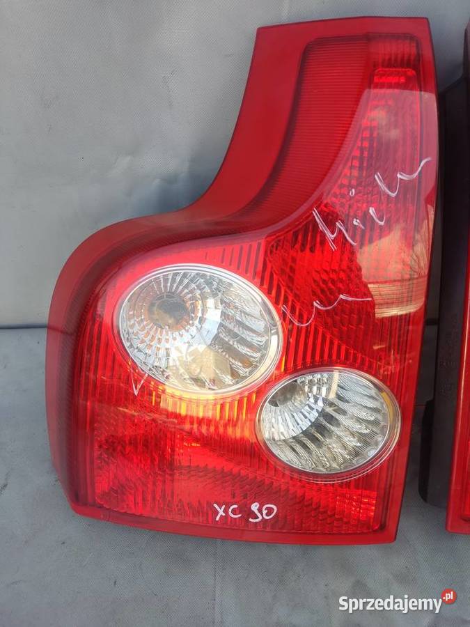 VOLVO XC90 I LAMPA TYLNA LEWA PRAWA 30634425