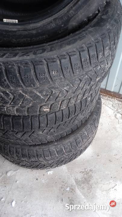 Opony zimowe Pirelli 17 Piaski