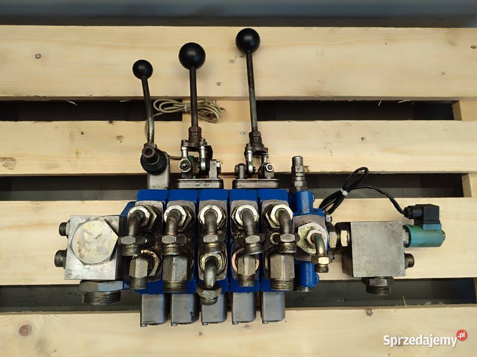 Rozdzielacz hydrauliczny 033054026 Hidroirma wielkopolskie sprzedam