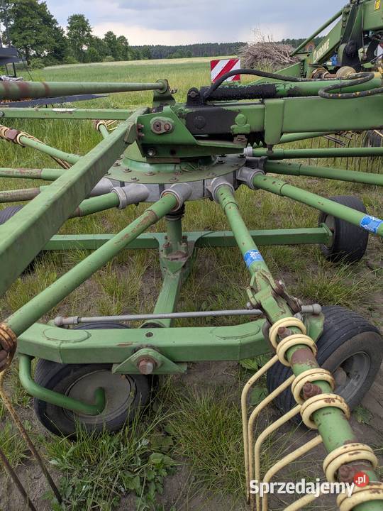 Zgrabiarka Krone Doruchów sprzedam