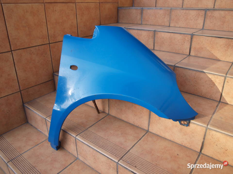 Mercedes A klasa W168 błotnik prawy przód 1997 Części Kalisz sprzedam