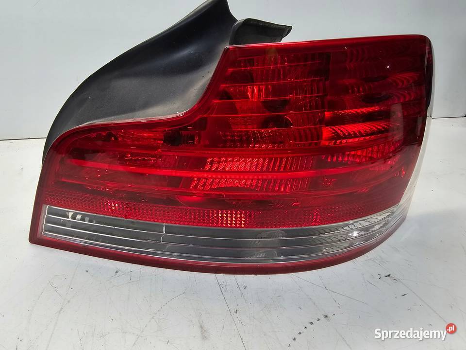 LAMPA PRAWY TYŁ BMW 1 CABRIO E88 63214869810 Lampy tylne Motoryzacja Przystajń sprzedam