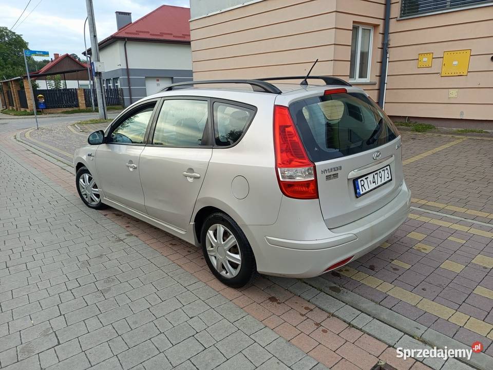 Hyundai i30 2010 16 Crdi Tarnobrzeg sprzedam