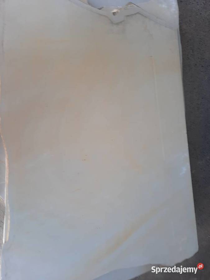 Płyty elewacyjne z piaskowca Miedzna Drewniana