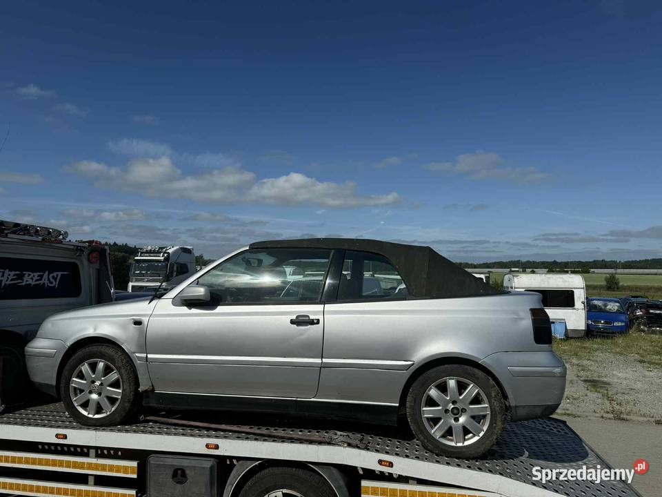 Syndyk sprzeda Volkswagen Golf Cabrio pomorskie