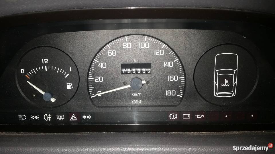 Fiat UNO 900 jeden właściciel nowości serwisowany w ASO