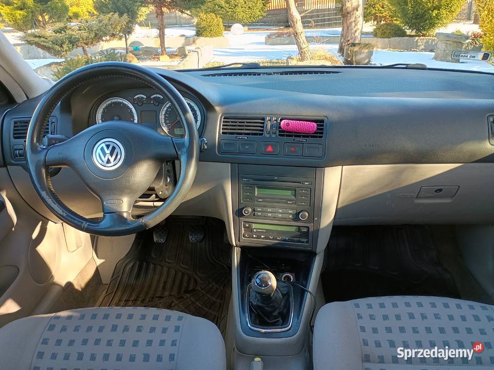 SUPER STAN VW BORA z roku 2001 benzyna Rok produkcji 2001 śląskie Ruda Śląska