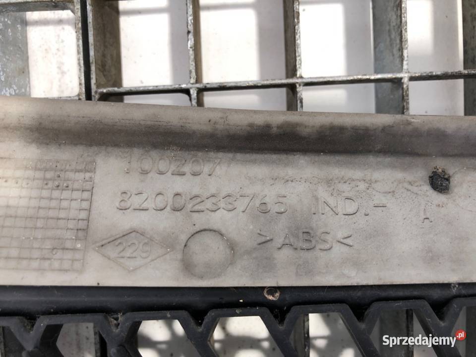 ATRAPA GRILL RENAULT MASTER II 8200233765 Bus