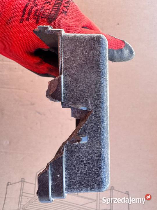 ZAŚLIEPKAPOKRYWA OBUDOWY BEZPIECZNIKÓW HYUNDAI Brzesko