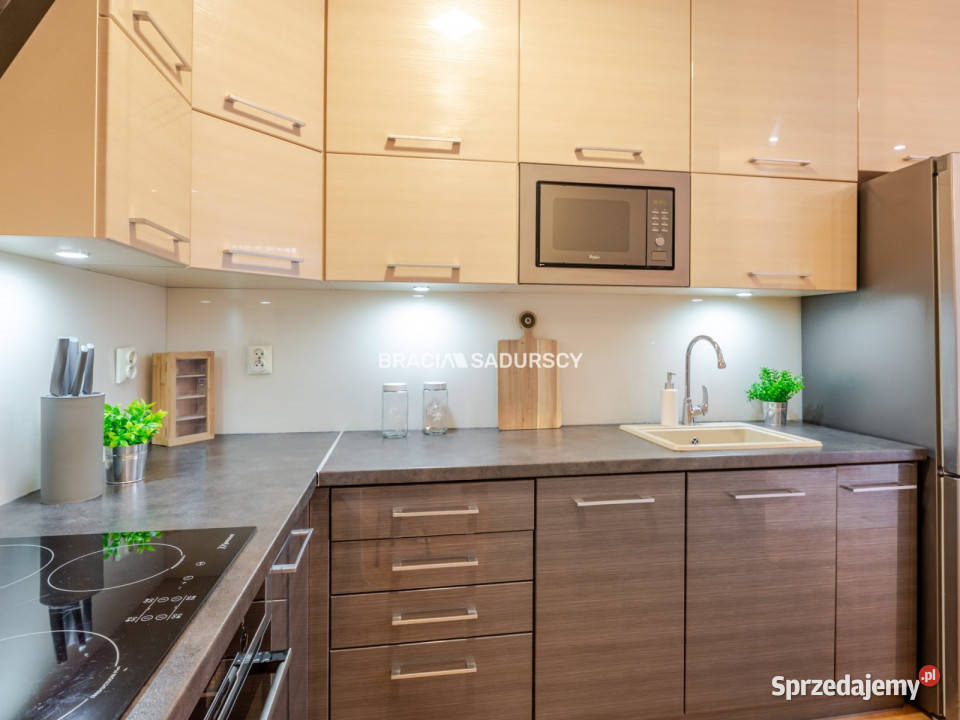 Mieszkanie 4637m2 2 pokoje Kraków Chełmońskiego Rok budowy 2014 małopolskie