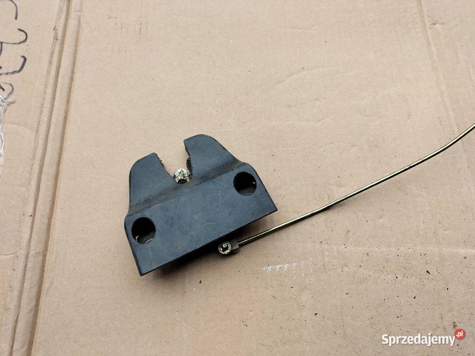 Audi 80 B3 B4 893827505A ZAMEK KLAPY BAGAŻNIKA Kamień-Kolonia sprzedam