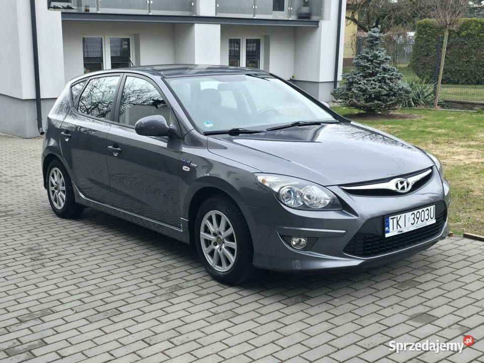 Hyundai i30 14 Benzyna Serwisowany Gwarancja nieuszkodzony świętokrzyskie Piekoszów