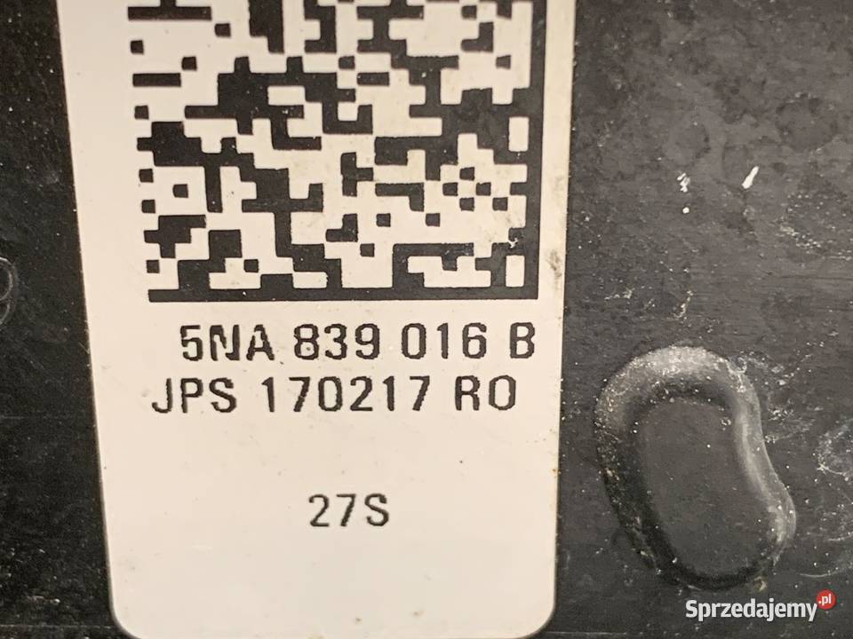 ZAMEK DRZWI PRAWY TYŁ VW TIGUAN SUV 5NA839016B