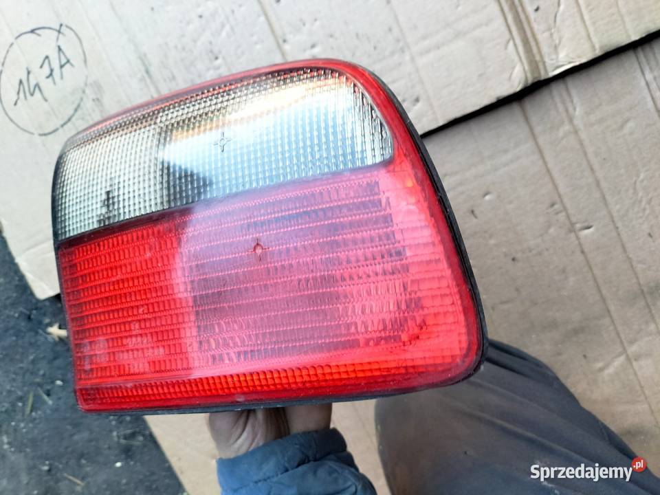 OPEL OMEGA B LAMPA TYŁ TYLNA PRAWA Kamień-Kolonia sprzedam