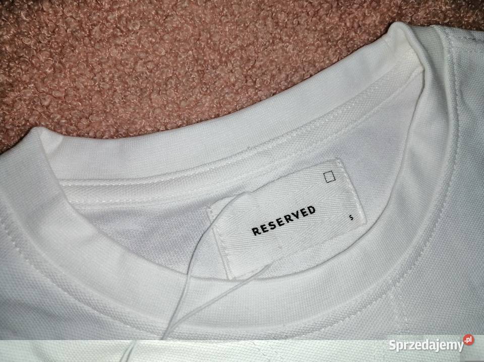 RESERVED nowa zMetką Koszulka bluzka tshirt Leszno