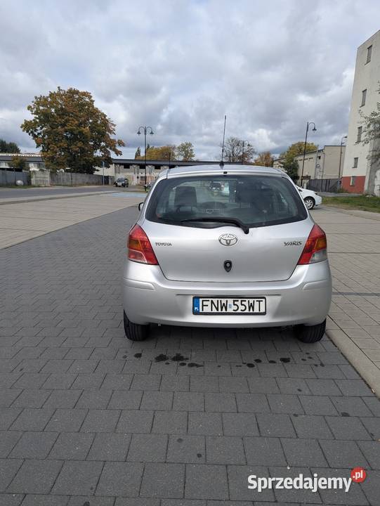 Toyota Yaris plus drugi komplet kół z oponami Nowa Sól sprzedam
