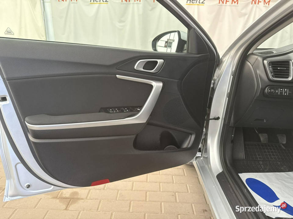 Kia Ceed 16 CRDi136 M Salon Faktura Vat III 2018 gniazdo USB mazowieckie sprzedam