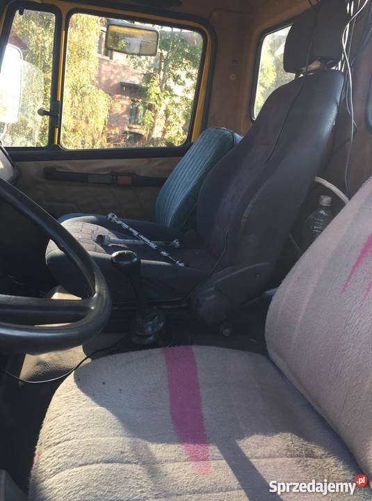 autolaweta Mercedes Benz 814 Tujsk