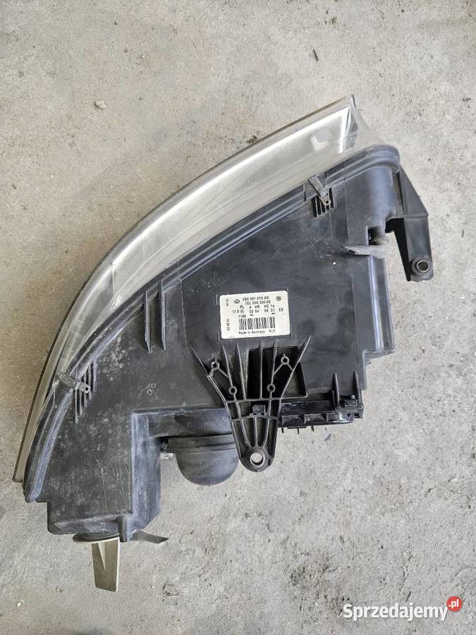 Lampa prawa Passat b5 fl hella Gniezno