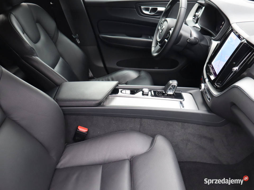 Volvo XC60 B4 nieuszkodzony Katowice sprzedam