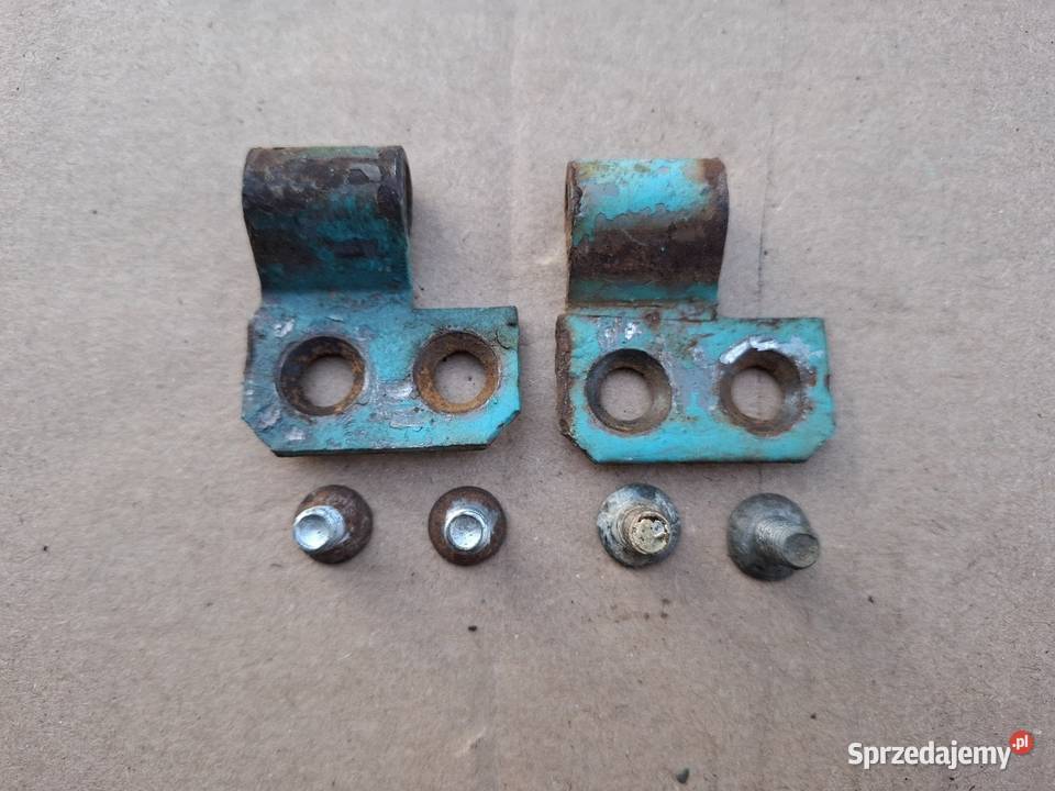 Zawiasy tylnej belki pokrywy silnika Fiat 126p