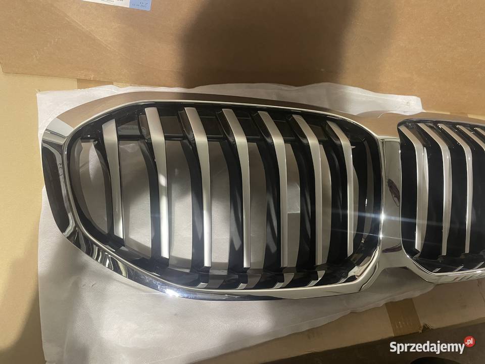 Grill BMW f40 chrom satyna OEM osobowe Pszczyna
