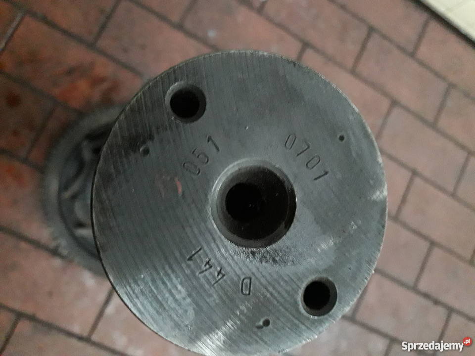 4410510701 Wałek rozrządu Mercedes V6 OM401LA Częstochowa