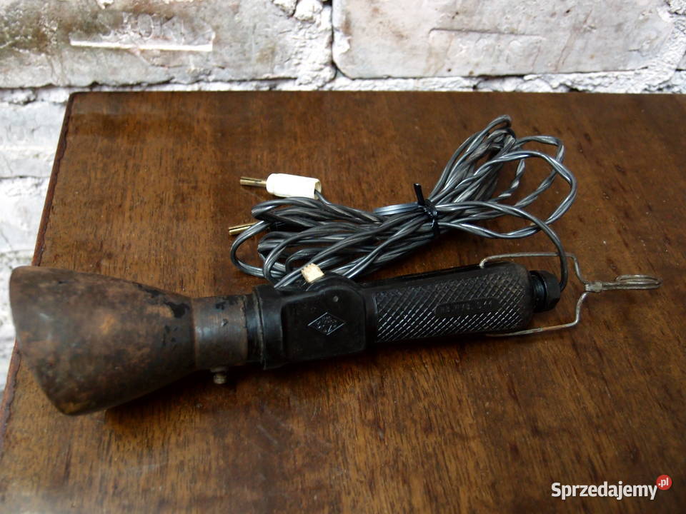 Lampka samochodowa 12V24V produkcja 1959r ŁZSM Łódź sprzedam