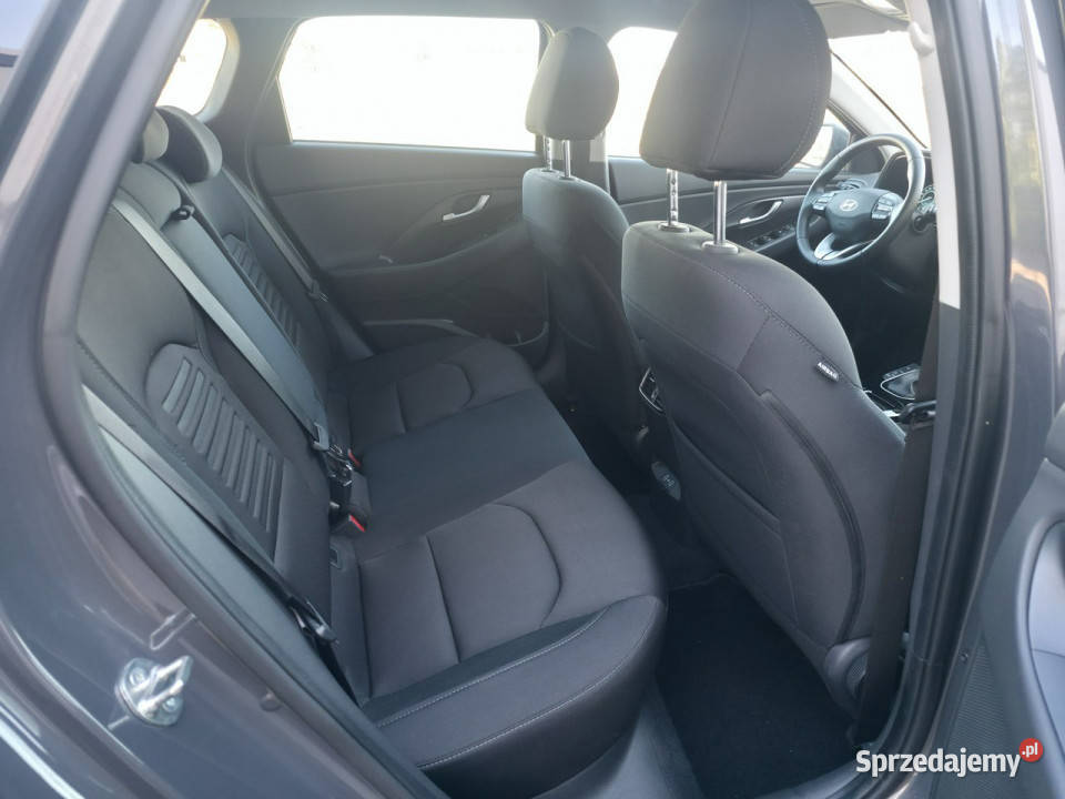 Hyundai i30 15 Benzyna Serwisowany Gwarancja relingi dachowe Piekoszów