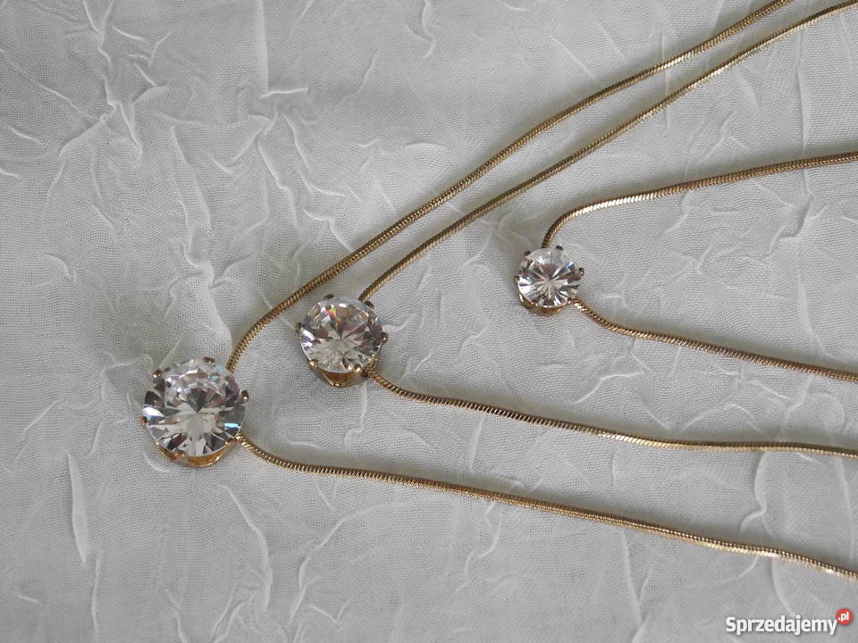 NASZYJNIK Z TRZECH ŁAŃCUSZKÓW I OKAZAŁYCH Naszyjniki Piła sprzedam