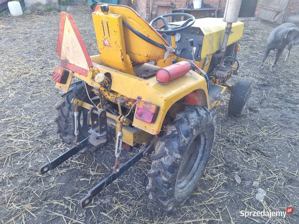 Traktor gudbrod z osprzętem