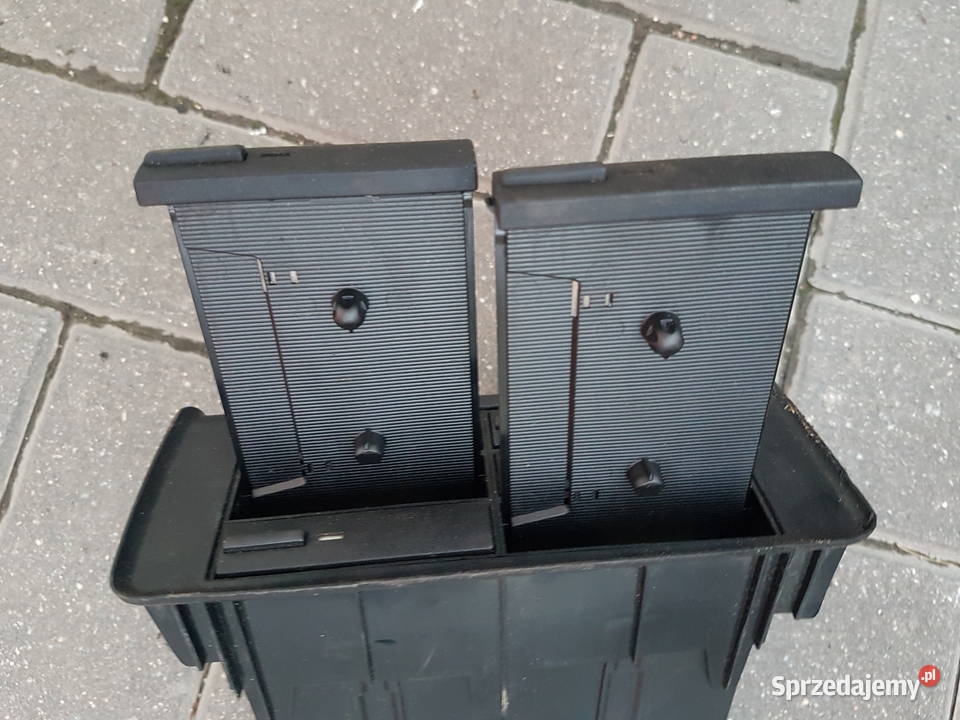 VW GOLF III VENTO SCHOWEK BOX NA KASETY Turek