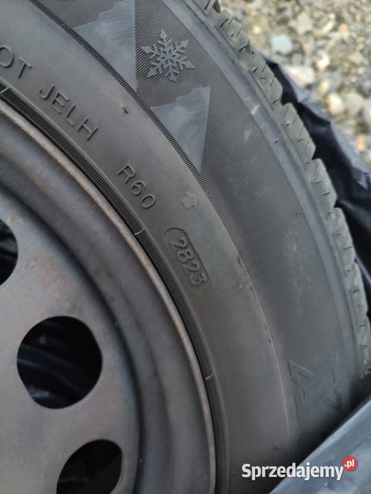 Opony zimowe z felgami R16 5x112 Octavia 2 Bochnia sprzedam