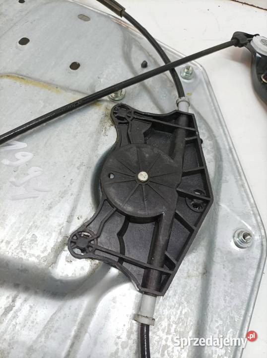 MECHANIZM SZYBY PRAWY PRZÓD 3T0837462A Skoda