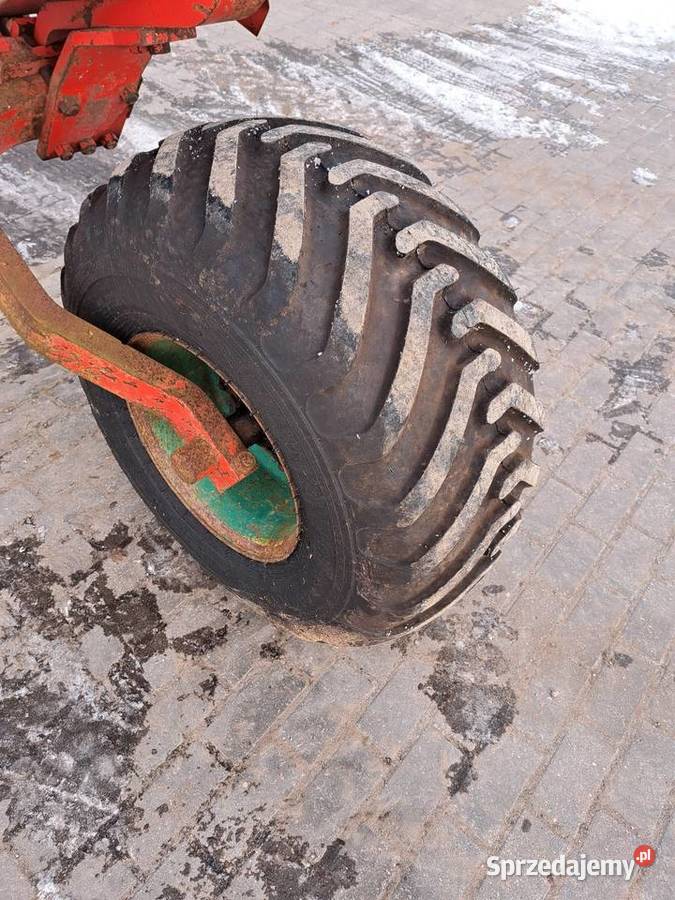 Pług półzawieszany Kverneland PB 6 skib Piecewo