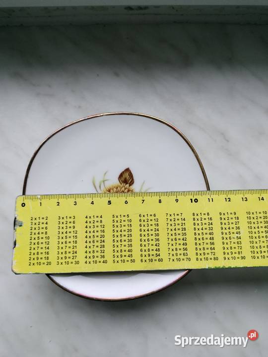 Małe porcelanowe talerzyki konfiturówki zestaw Choszczno