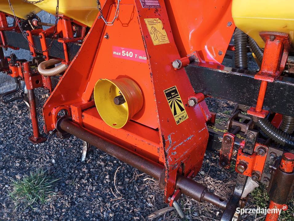 UNISEM siewnik do kukurydzy nieuszkodzony Sochaczew