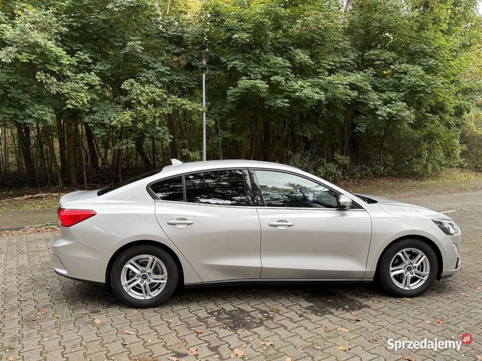 Ford Focus 2021 sedan Titanium 10 EcoBoost manualna Szczecin